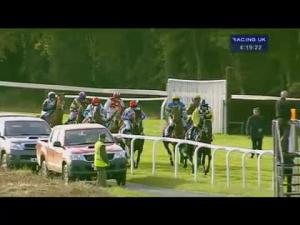 Video preview image for Exeter 16:15 - Racing UK Day Pass Just 10 'Junior' Standard Open NH Flat Race