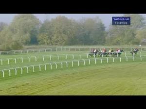 Video preview image for Huntingdon 12:45 - 32Red Casino Claiming Hurdle (Div 1)