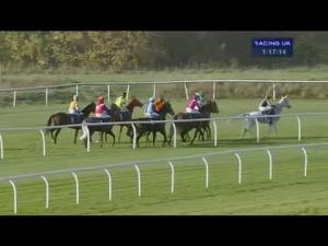 Video preview image for Huntingdon 13:15 - 32Red Casino Claiming Hurdle (Div 2)