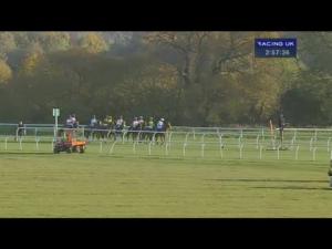 Video preview image for Huntingdon 14:55 - 32Red On The App Store Novices' Hurdle
