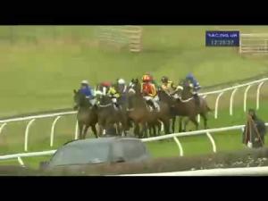 Video preview image for Carlisle 12:20 - Apollobet In Play Betting Amateur Riders' Handicap Hurdle (Div 1)