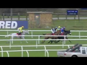 Video preview image for Huntingdon 14:00 - Betfred Peterborough Chase (Grade 2)