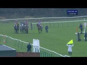 Video preview image for Warwick 15:30 - Eventmasters Celebrates Its 30th Anniversary Standard Open NH Flat Race
