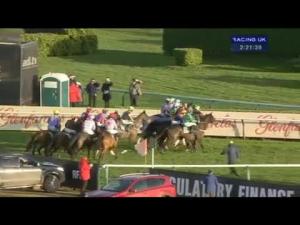 Video preview image for Cheltenham 14:20 - Glenfarclas Cross Country Chase