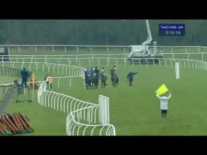 Video preview image for Carlisle 15:10 - Premier League Betting At 188Bet Mares' Standard Open NH Flat Race