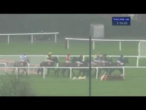 Video preview image for Sandown Park 13:15 - 32Red Handicap Chase