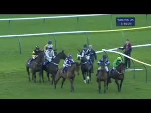 Video preview image for Ayr 15:15 - 32Red On The App Store Handicap Chase