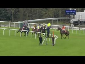 Video preview image for Kempton Park 12:15 - William Hill - In The App Store Juvenile Hurdle