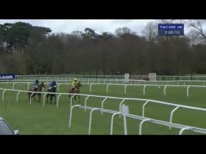 Video preview image for Kempton Park 14:00 - williamhill.com Chase (Listed)