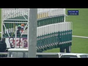 Video preview image for Kempton Park 15:05 - racinguk.com/winterseasonticket Handicap