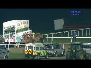 Video preview image for Kempton Park 17:10 - 32red.com Handicap (London Mile Series Qualifier)