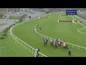 Video preview image for Kempton Park 13:35 - Bellshill Wins All Thefinalfurlong Novices' Hurdle (Div 1)