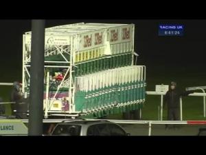 Video preview image for Kempton Park 18:40 - 32Red Casino Handicap