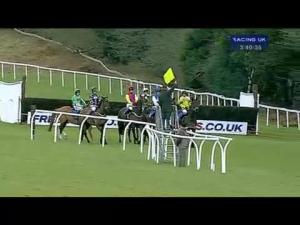 Video preview image for Exeter 15:40 - Bathwick Tyres Veterans' Handicap Chase (Qualifier) (Leg 1 Of The 2016 Veterans' Chase Series)