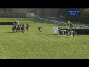 Video preview image for Catterick Bridge 14:10 - racinguk.com Mares' Novices' Hurdle