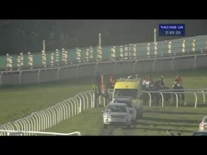 Video preview image for Catterick Bridge 14:40 - Dine and View At Catterick Races Handicap Hurdle