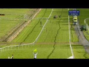Video preview image for Carlisle 15:40 - Watch Racing UK On 3 Devices Handicap Hurdle