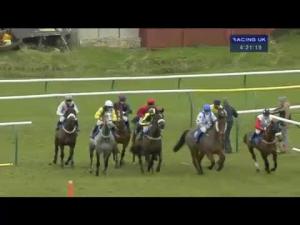 Video preview image for Ayr 16:20 - Dawn Homes Kilsyth Handicap Chase
