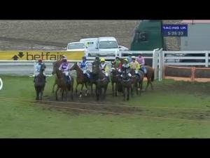 Video preview image for Ludlow 17:25 - Perrott Properties Ltd Conditional Jockeys' Handicap Hurdle