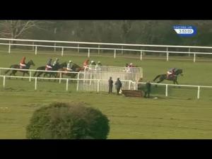 Video preview image for Sandown Park 15:50 - Team Army Handicap Hurdle
