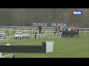 Video preview image for Kempton Park 15:50 - Racing UK In HD Kempton Park Silver Bowl Handicap Chase