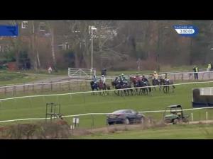 Video preview image for Warwick 15:50 - Ricoh Arena Handicap Hurdle