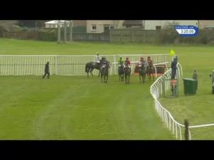 Video preview image for Kelso 15:25 - Liz Adam Memorial Chase