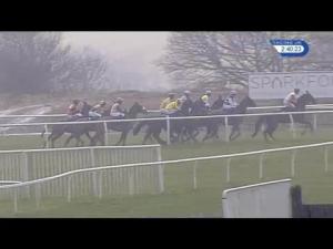 Video preview image for Wincanton 14:40 - Jim Morgan & Ronnie Stevens Memorial Handicap Hurdle