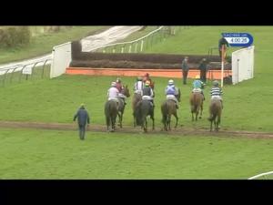 Video preview image for Warwick 16:00 - Apollobet Cashback Specials Handicap Hurdle