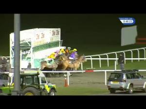 Video preview image for Kempton Park 20:45 - 32Red On The App Store Handicap