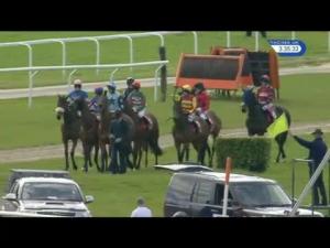Video preview image for Cheltenham 15:35 - Teenage Cancer Trust Silver Trophy Chase (Grade 2 Limited Handicap)