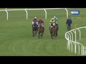 Video preview image for Cheltenham 16:45 - Weatherite Novices' Chase