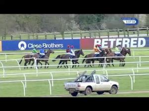 Video preview image for Huntingdon 17:05 - Racing UK Now In HD! 'National Hunt' Novices' Hurdle