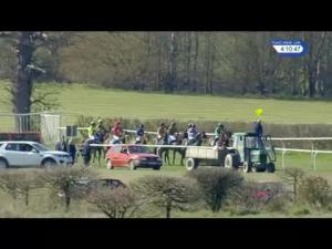 Video preview image for Ludlow 16:10 - Weatherbys Hamilton Novices' Handicap Hurdle (Div 1)