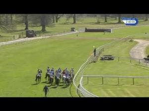 Video preview image for Perth 14:40 - Ronnie Thorburn Memorial Mares' Handicap Hurdle