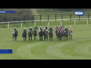 Video preview image for Cheltenham 16:45 - Racing UK Hunters' Chase
