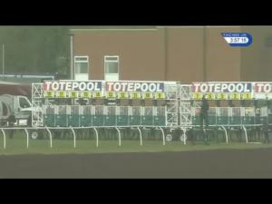 Video preview image for Thirsk 15:55 - Totepool Thirsk Hunt Cup (Handicap)