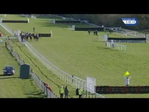 Video preview image for Exeter 17:45 - Sandygate Inn Kingsteignton Maiden Hurdle