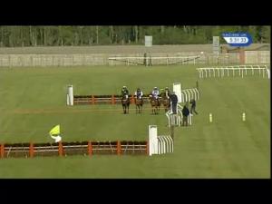 Video preview image for Wetherby 17:30 - wetherbyracing.co.uk Mares' Novices' Hurdle