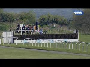 Video preview image for Wincanton 17:50 - Apollobet Cashback If You Finish 2nd 'Confined' Handicap Hurdle
