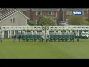 Video preview image for Redcar 17:05 - Racing UK Profits Returned To Racing Median Auction Maiden Stakes