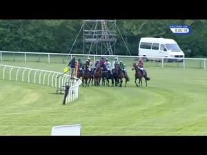 Video preview image for Huntingdon 20:00 - Hugh Dye's Retirement Handicap Hurdle