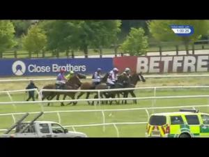 Video preview image for Huntingdon 13:00 - Retirement Apartments On Huntingdon High Street Handicap Chase