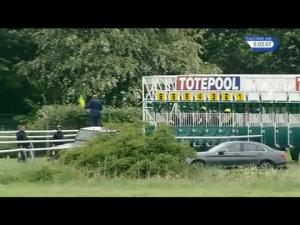 Video preview image for Nottingham 17:00 - totepoolliveinfo.com 'Hands and Heels' Apprentice Series Handicap