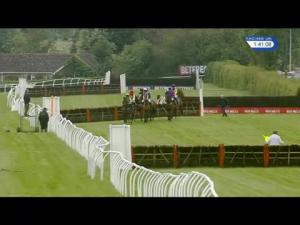 Video preview image for Market Rasen 13:40 - Bloodwise Grimsby Branch Novices' Hurdle