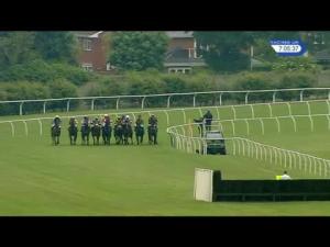 Video preview image for Aintree 19:05 - Rewards4racing Handicap Chase