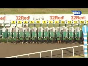 Video preview image for Kempton Park 19:50 - 32Red On The App Store Handicap (London Middle Distance Series Qualifier)
