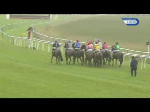 Video preview image for Perth 16:45 - Totepool Betting On All UK Racing Conditional Jockeys' Handicap Hurdle