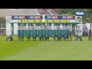 Video preview image for Redcar 17:20 - Redcar Cricket Club Fillies' Handicap