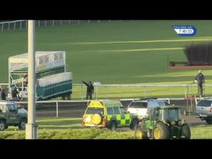 Video preview image for Kempton Park 19:40 - 32red.com Handicap (London  Mile Series Qualifier)
